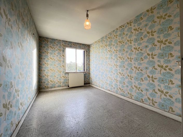 Image No.8-3 Bed House for sale