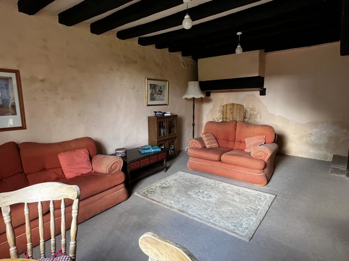 Image No.5-2 Bed House for sale