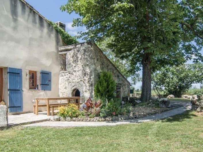 Image No.11-3 Bed Village House for sale