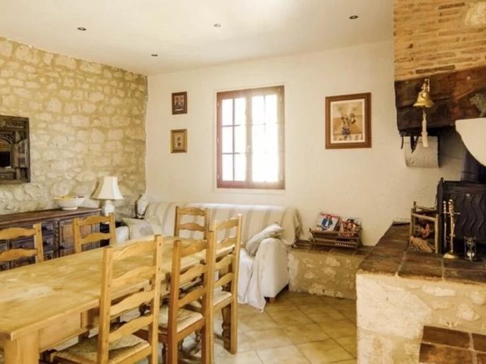 Image No.4-3 Bed Village House for sale