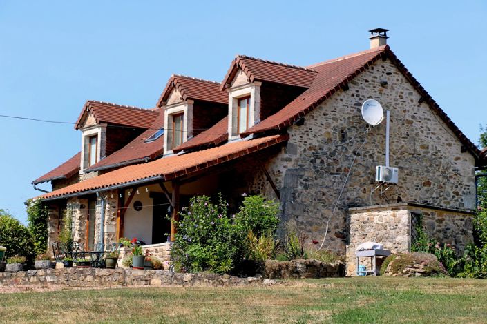 Image No.6-5 Bed House for sale