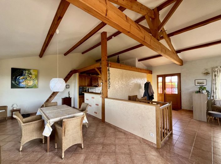 Image No.7-3 Bed House for sale