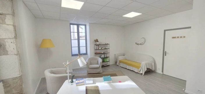 Image No.7-4 Bed Village House for sale