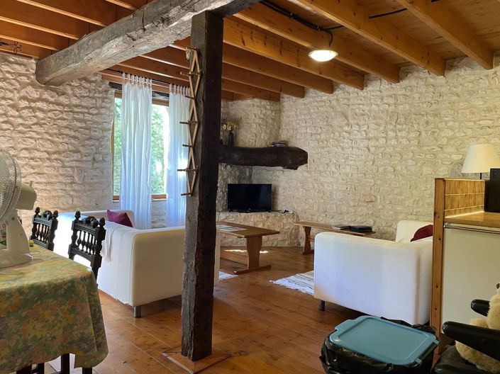 Image No.9-16 Bed House for sale