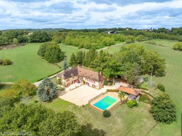 9 Bed House for sale