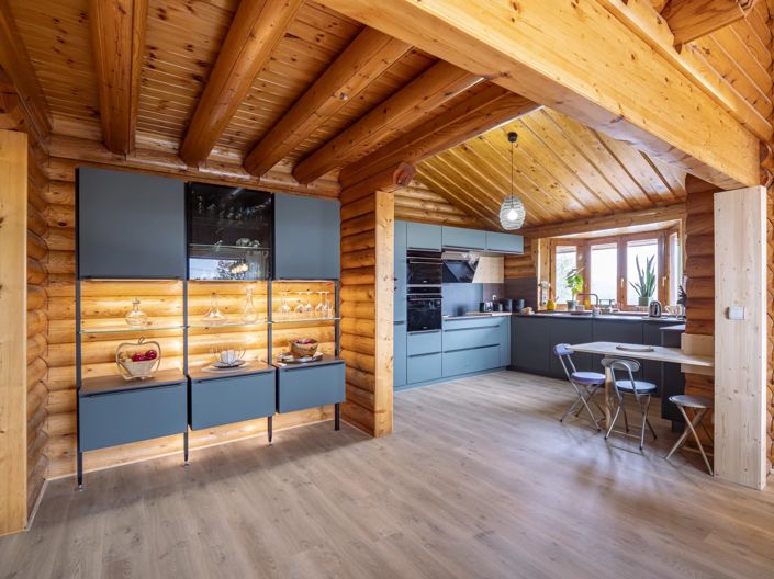 Image No.3-4 Bed Chalet for sale