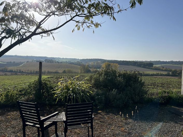 Image No.14-3 Bed House for sale