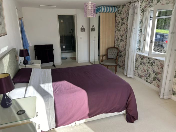 Image No.7-3 Bed House for sale