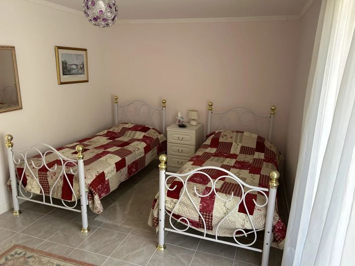 Image No.10-3 Bed House for sale