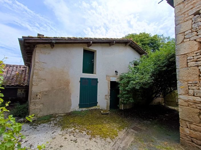 Image No.1-4 Bed House for sale