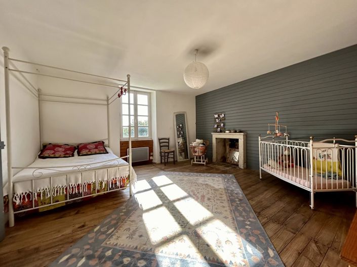 Image No.11-5 Bed Village House for sale