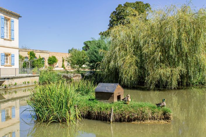 Image No.14-10 Bed House for sale