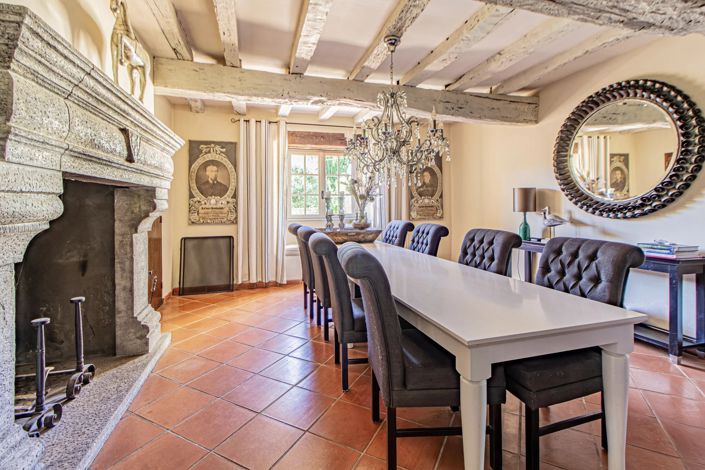 Image No.4-10 Bed House for sale