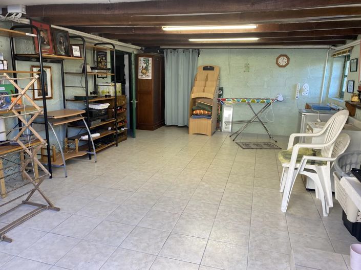 Image No.14-6 Bed House for sale