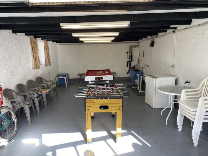 Image No.15-6 Bed House for sale