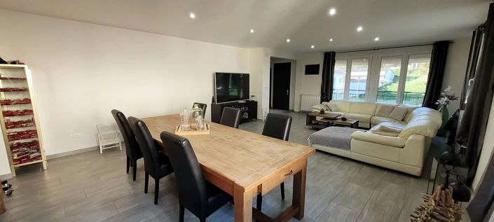 Image No.3-4 Bed Village House for sale