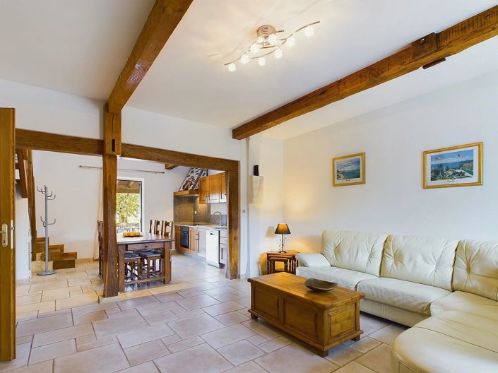 Image No.12-8 Bed House for sale