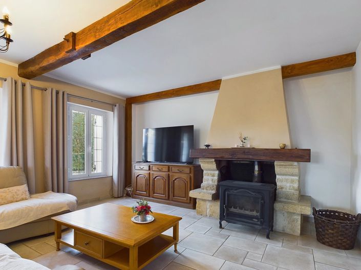 Image No.5-8 Bed House for sale