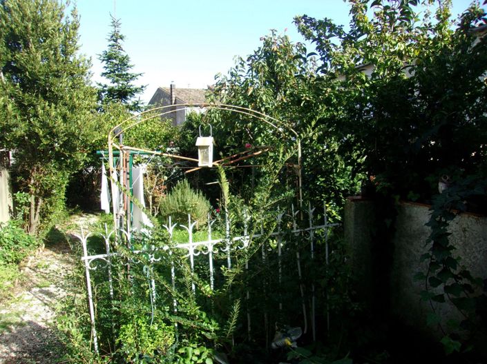 Image No.11-3 Bed House for sale