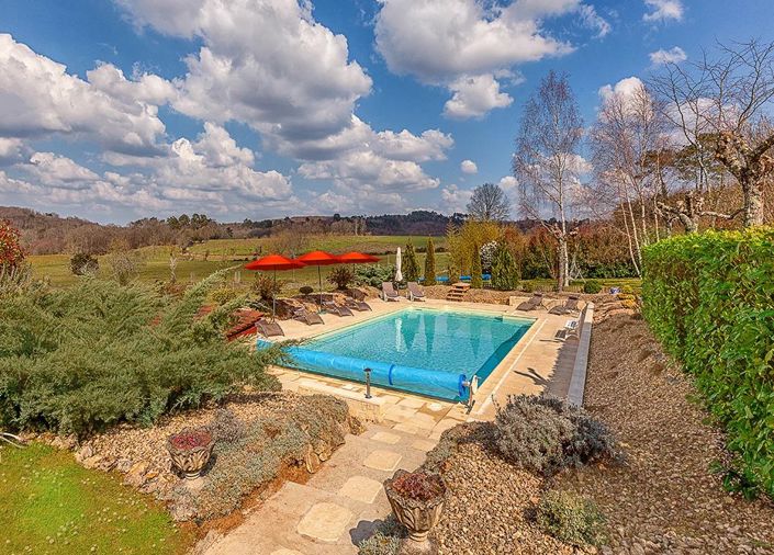 Image No.3-8 Bed House for sale