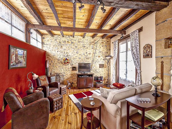 Image No.5-8 Bed House for sale