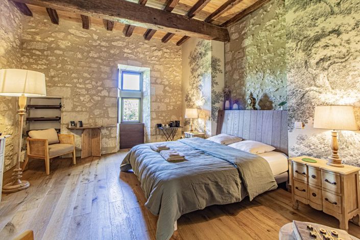 Image No.11-10 Bed House for sale