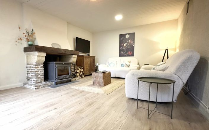 Image No.3-3 Bed House for sale