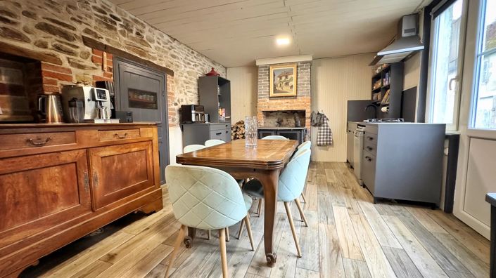 Image No.9-3 Bed House for sale