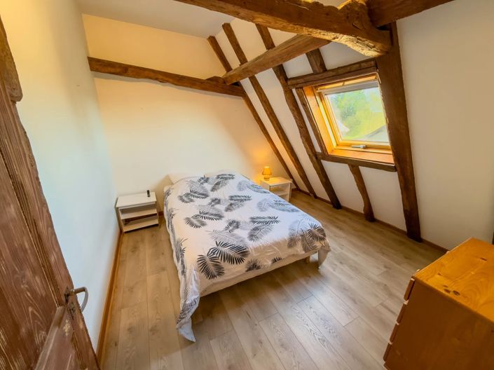 Image No.13-7 Bed House for sale