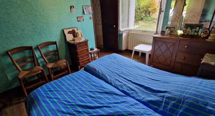 Image No.13-2 Bed House for sale