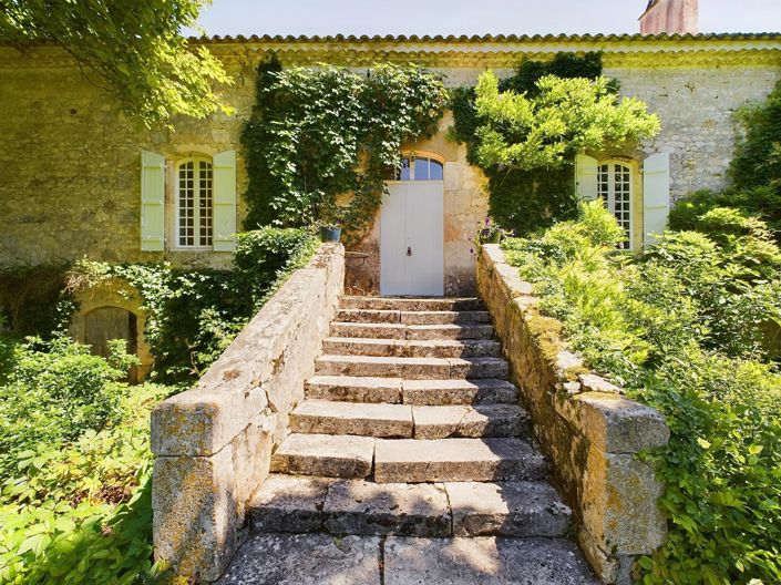 Image No.14-4 Bed House for sale