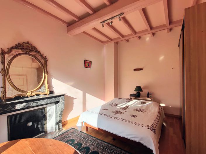 Image No.10-4 Bed House for sale