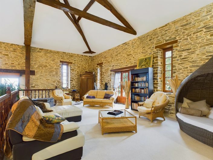 Image No.4-2 Bed House for sale