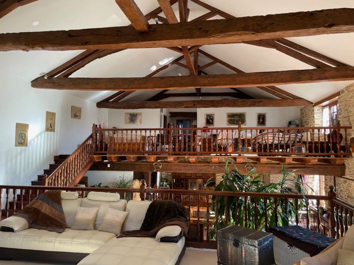 Image No.8-2 Bed House for sale