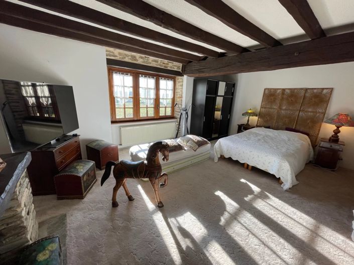 Image No.10-2 Bed House for sale