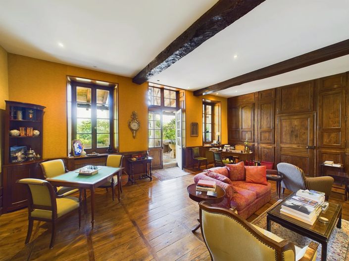 Image No.4-11 Bed House for sale