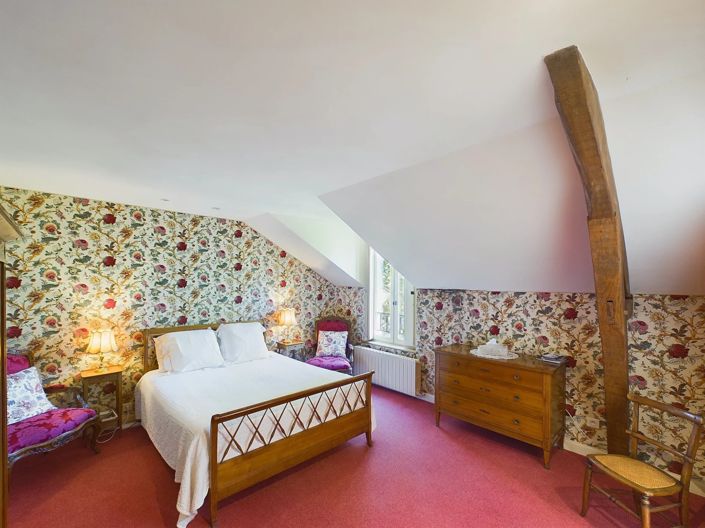 Image No.9-11 Bed House for sale