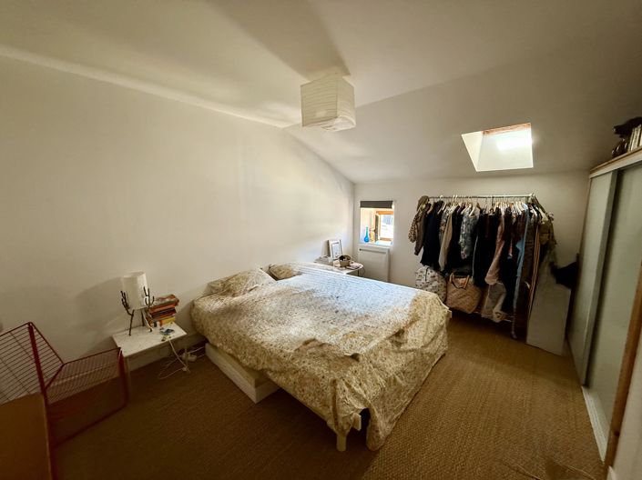 Image No.12-3 Bed House for sale