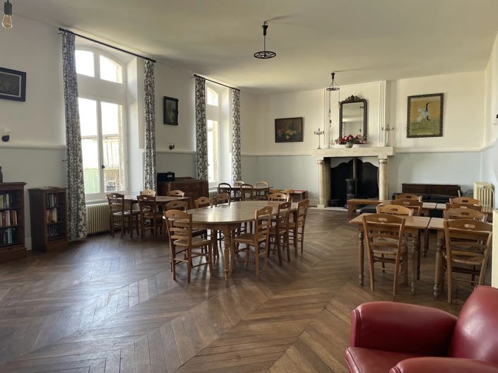 Image No.2-23 Bed House for sale