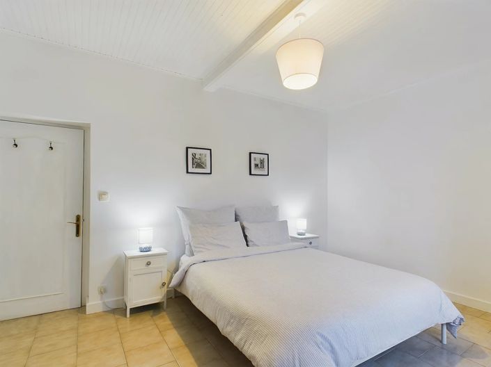 Image No.14-4 Bed House for sale