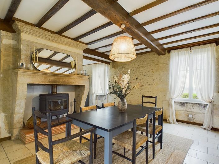 Image No.1-4 Bed House for sale