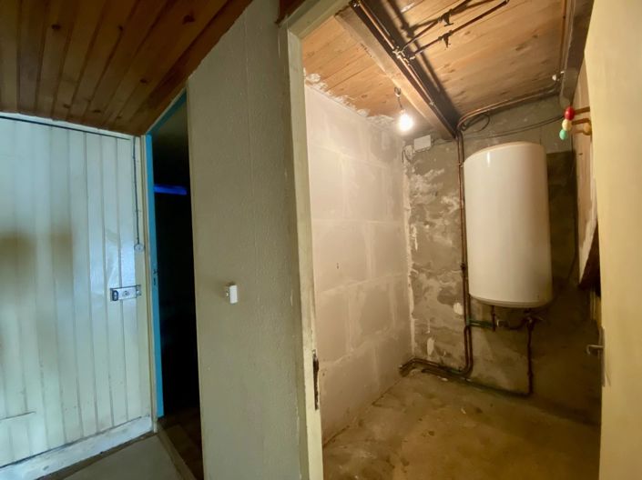 Image No.12-3 Bed House for sale