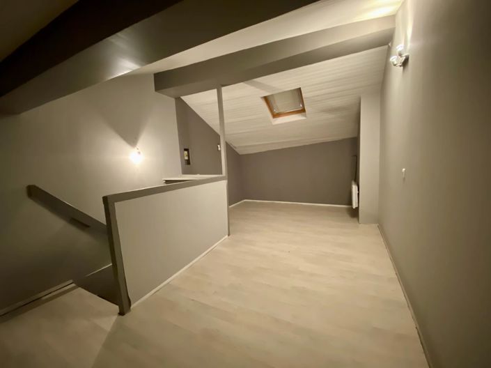 Image No.13-3 Bed House for sale