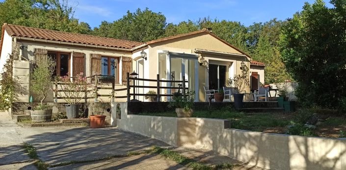 Image No.1-3 Bed House for sale