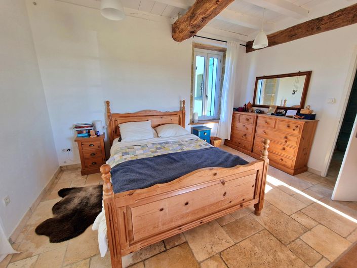 Image No.9-3 Bed House for sale