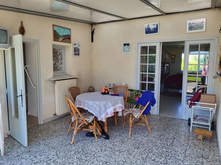 Image No.6-4 Bed House for sale