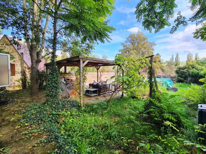 Image No.11-3 Bed House for sale