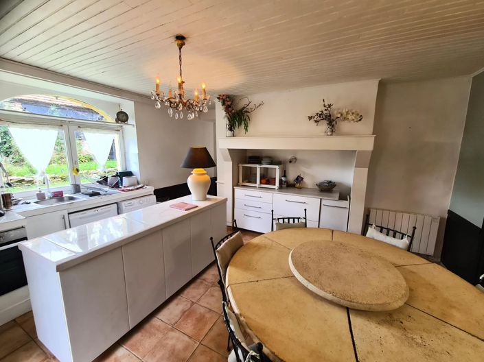 Image No.3-3 Bed House for sale