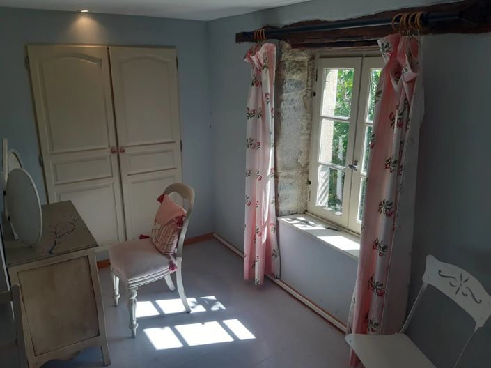 Image No.11-5 Bed House for sale