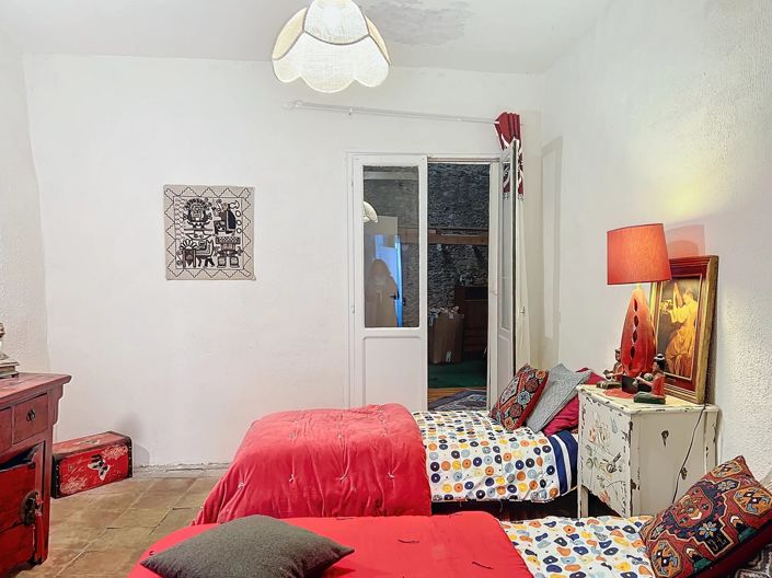 Image No.6-3 Bed Village House for sale